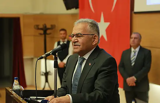 Büyükkılıç'tan iddialı konuşma - 'Kayseri yerel yönetimlerde başı çekiyor!'