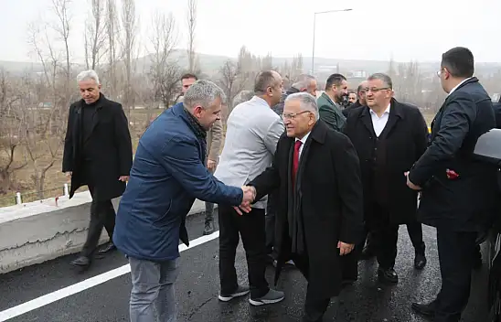 Büyükkılıç, Bünyan'ı ziyaret etti - Sıcak asfalt çalışmalarını inceledi