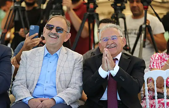 Büyükkılıç Özhaseki'yi telefonla aradı... Övgü üzerine övgü!