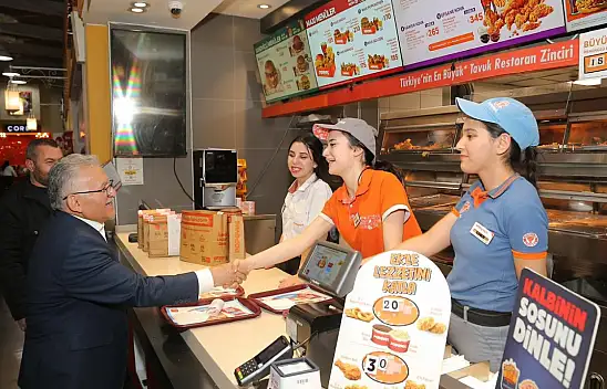 Büyükkılıç'tan AVM'de esnaf ziyareti!