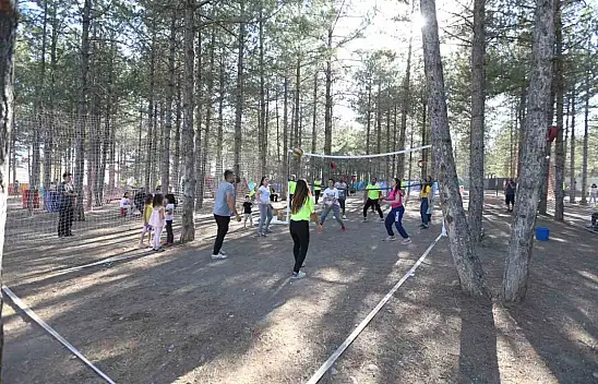 Kayserililer kampa akın etti