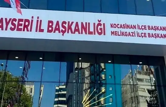 CHP Kayseri kararlı: Genel Başkanımız Özgür Özel Cumhurbaşkanı adayımız İmamoğlu