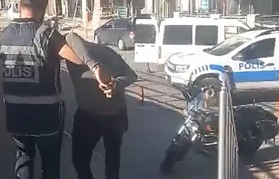 SON DAKİKA - Çocuk istismarından yakalandı!