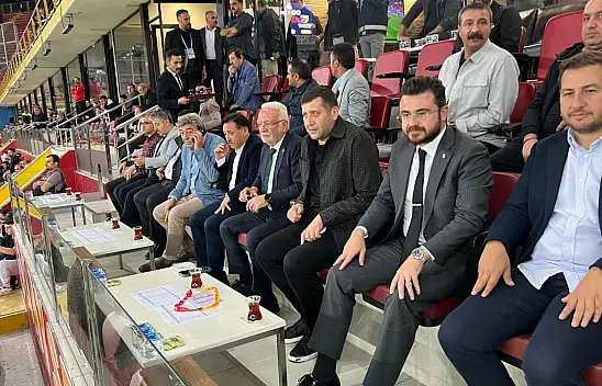 Çok güzel hareketler bunlar! Kayserispor'u yalnız bırakmadılar