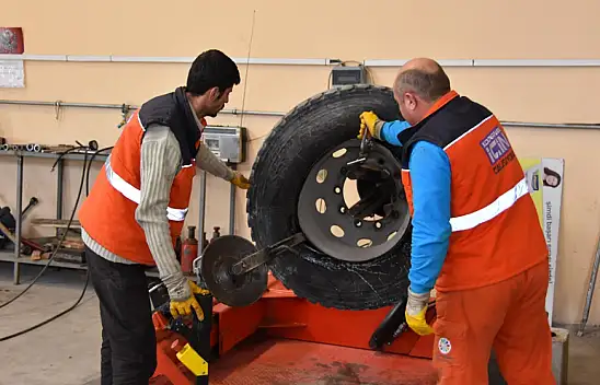 Çolakbayrakdar'dan atölyeye inceleme!