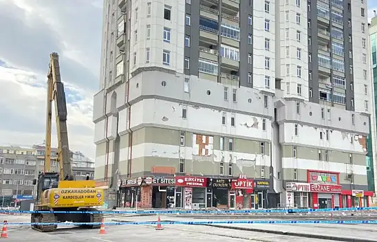 Deprem korkusu yaşayanlar dikkat: Uzmanı o illeri bir bir sıraladı!