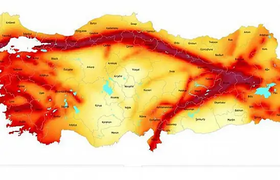 Deprem uzmanından ilk açıklama! 'Artçılar gelişebilir'