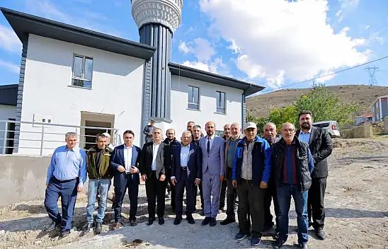 Depremde yıkılan cami yeniden ibadete kazandırıldı!
