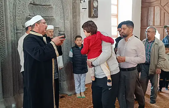 Develi'de Sakal-ı Şerif heyecanı - Vatandaşlar camilere akın etti!