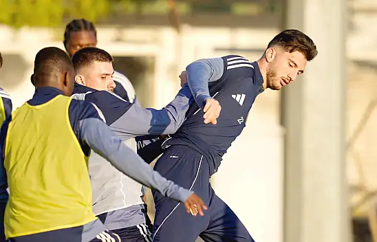 Djalovic gizli kozunu sahaya sürecek!