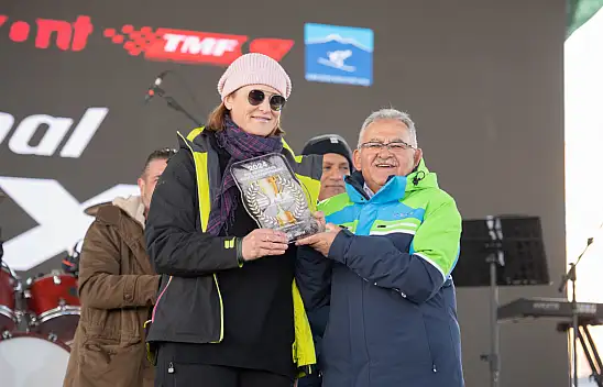 Dünya Snowcross Şampiyonası başladı