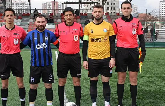 E.M.Döğerspor Liderliğini Korudu