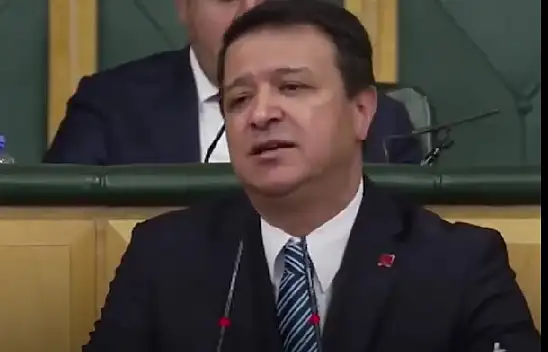 Emeklilerin geçim sıkıntısı meclis gündeminde