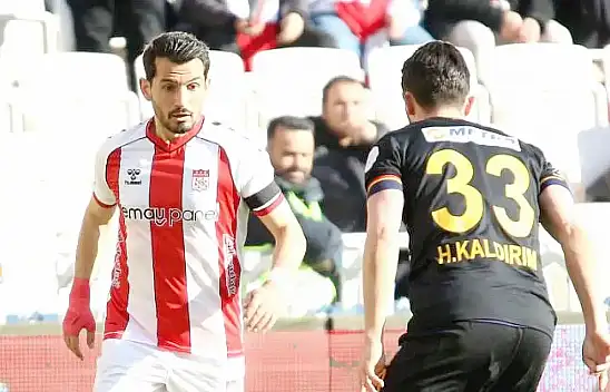 Emrah Başsan'ın yeni adresi belli oluyor! İmza an meselesi