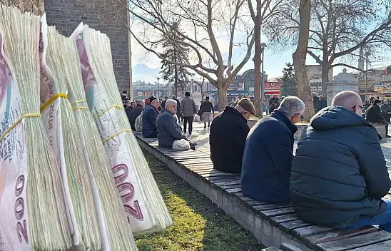 En düşük emekli aylığına zam yapıldı! Maaş farkları ne zaman yatacak?