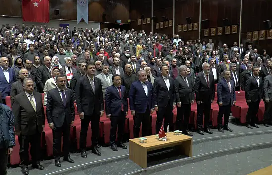 Erbakan Kayseri'de Anıldı