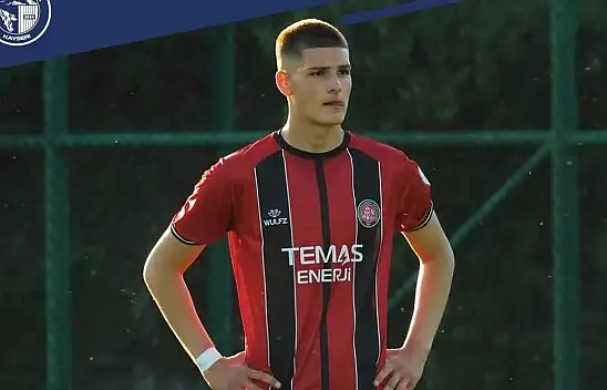 Erciyes 38 FK'dan yeni transfer! Fatih Karagümrük'ün genç stoperi Kayseri'ye geliyor