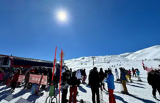 Erciyes'in Keyfini Turistler Çıkardı