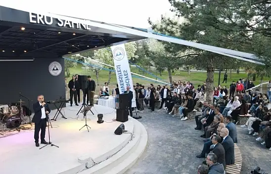 Erciyes Üniversitesi kampüsünde müzik dolu açılış