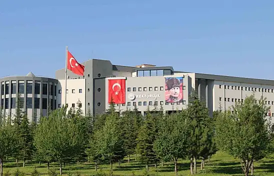 Erciyes Üniversitesi'nin öğrenci sayısı Kayseri'nin 12 ilçesinin nüfusundan daha fazla!