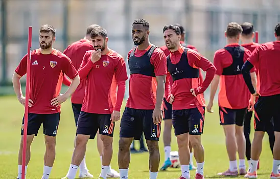 Erling Moe'nin yüzünü güldüren gelişme! Kayserispor'da taşlar yerine oturuyor