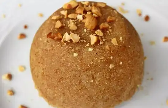 Evde Pratik İrmik Tatlısı Tarifi - Lezzetli Tatlılar - Türk Mutfağı