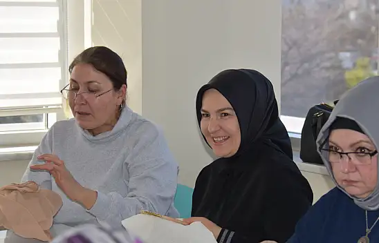 Fatma Çolakbayrakdar Kursiyerlerden Tam Not Aldı