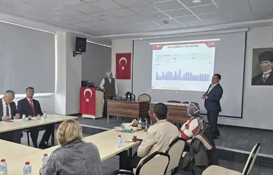 Felahiye'de eğitimciler aynı masada buluştu!