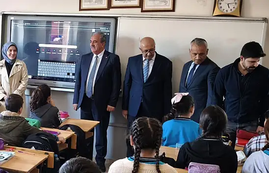 Felahiye'de öğrencilere kırtasiye desteği sağlandı!