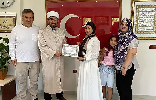 Filipinli Rowena Antone Develi'de Müslümanlığı seçti!