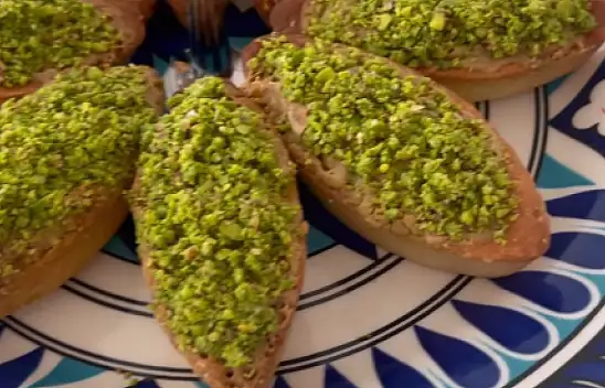 Fıstık Teknesi Kurabiye – Çay Yanına Tatlı Tarifleri