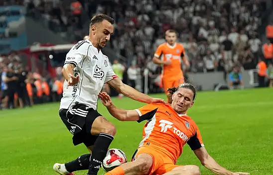 Gökhan Sazdağı Beşiktaş ile ilk maçına çıktı, taraftarı mest etti! İşte Sazdağı için yapılan yorumlar...