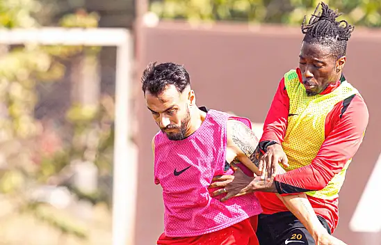 Gökhan Sazdağı ikisinden de iyi - Spor haberleri