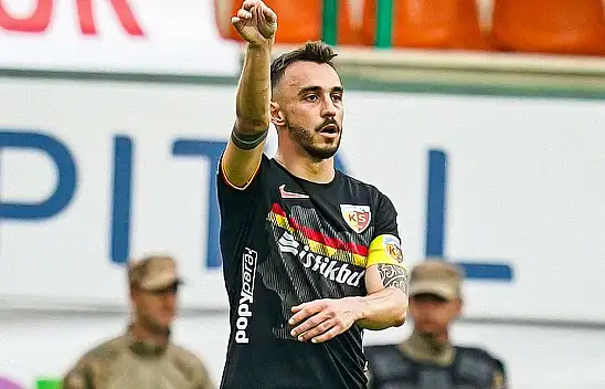 Gökhan Sazdağı'nın İstanbul paylaşımındaki Kadıköy detayı dikkat çekti!