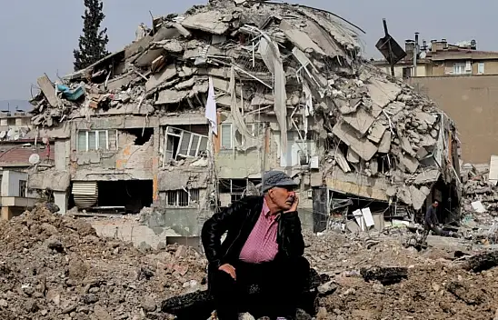 Google'dan deprem itirafı!