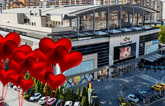 Görenler Kayseri Park sandı!