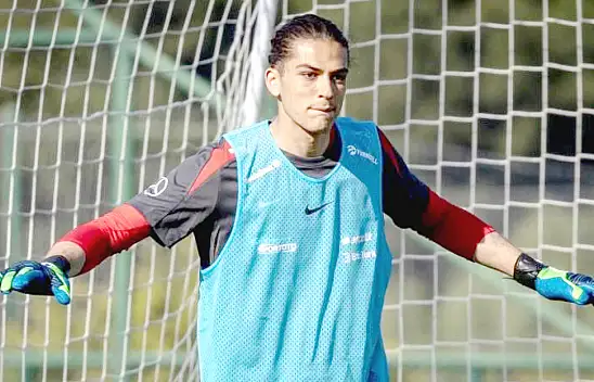 Göztepe'de pürüz çıktı, Doğan Alemdar rotayı İstanbul'a çevirdi!