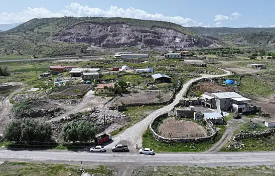 Hacılar Belediye Başkanı: Karpuzsekisi'nde İçme Suyu Sorunu Çözülüyor!