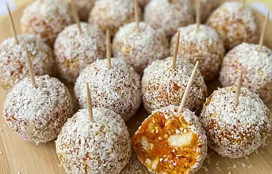 Havuç Topları Tarifi – Çay Yanı Tatlısı – Pratik Tatlı Tarifleri