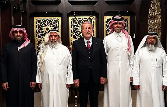 Hulusi Akar'dan Katar heyetiyle üst düzey görüşme!
