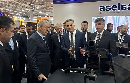 Hulusi Akar'dan milli teknoloji vurgusu