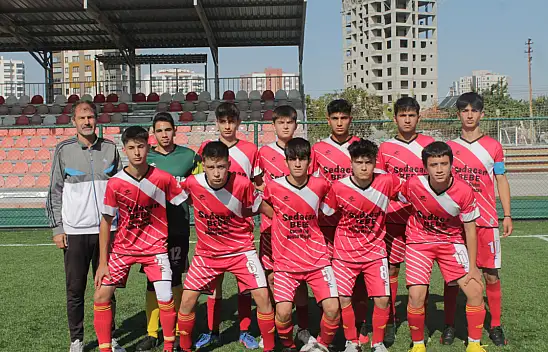 İdmanyurdu son dakikada güldü (2-1)