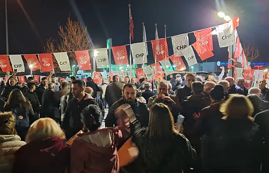 İmamoğlu Kayseri'de konuştu, çıkışta sürpriz anlar yaşandı