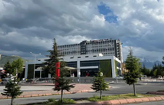 İmzalar atıldı - Bu merkez ERÜ'ye çok yakışacak!