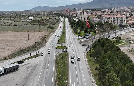 İncesu'da 4 kavşaklı asfalt çalışması başladı! - Trafik işaretlerine dikkat!