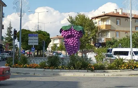 İncesu'da kayalık arazi borçtan dolayı satışa çıktı!