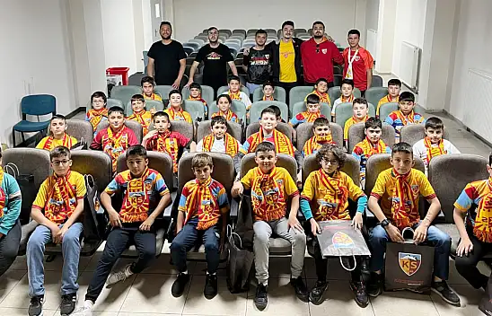 İşte böyle olur Kayserilinin Kayserispor sevgisi!