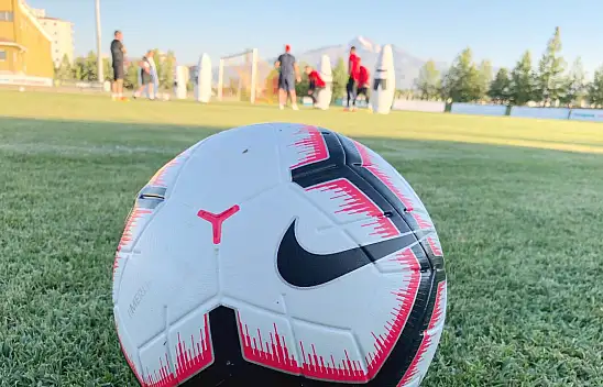 İşte Kayserispor'un elini kolunu bağlayan iki problemli dosya!