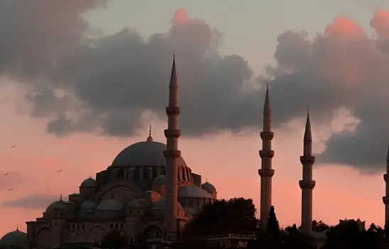 Kadir Gecesi mesajları 2026: En güzel, anlamlı, kısa ve dualı Kadir Gecesi sözleri