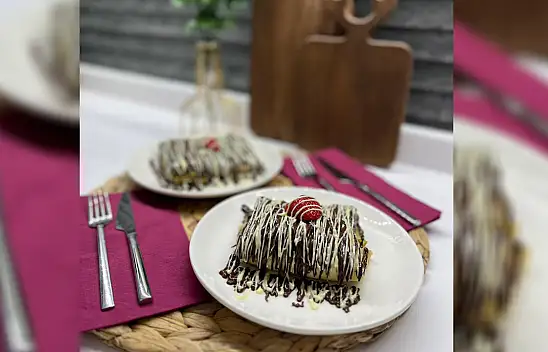 Kafelerde 300 evde 150 TL  – Az malzemeli krep tatlısı